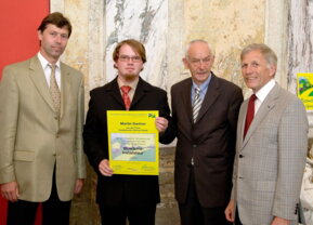 Team von Installationen Gartner