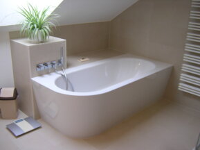 Badezimmerrenovierung von Installationen Gartner